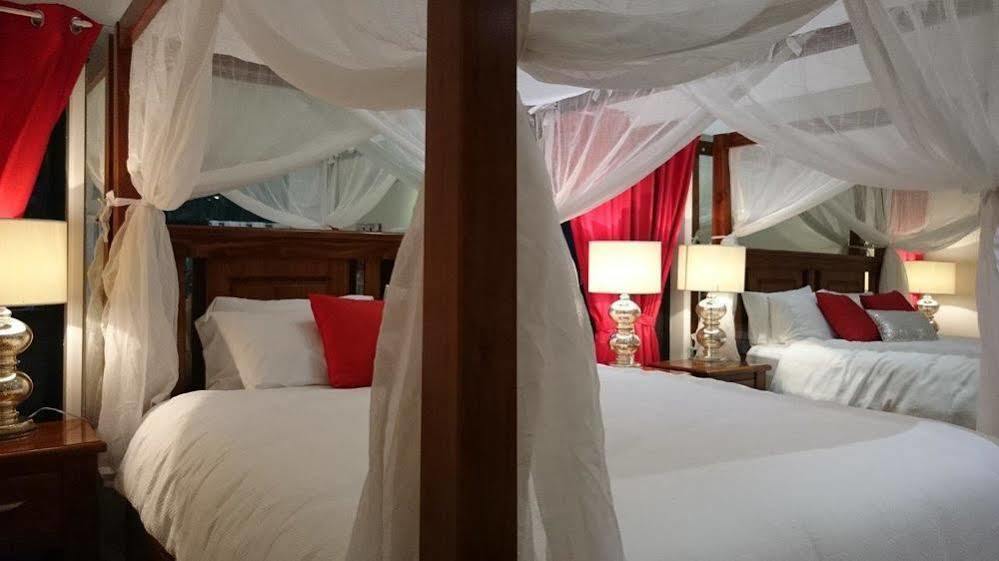 Chalet On Gallery Walk - King Bed, Spa, Fireplace, Wifi & Netflix, Linger A While Mount Tamborine Zewnętrze zdjęcie